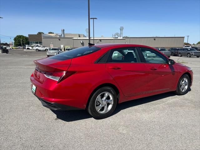 2022 Hyundai Elantra - $13,940