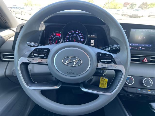 2022 Hyundai Elantra - $13,940