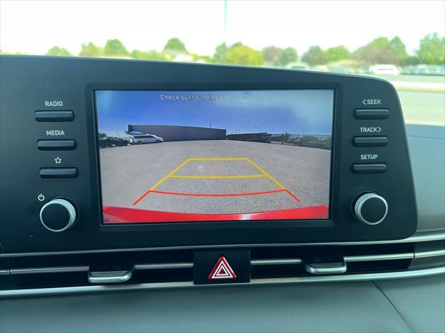 2022 Hyundai Elantra - $13,940