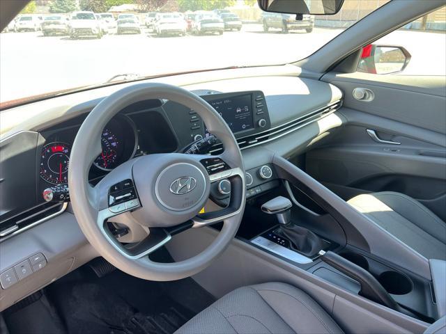 2022 Hyundai Elantra - $13,940