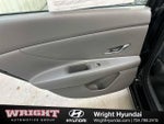 2023 Elantra Thumbnail 12