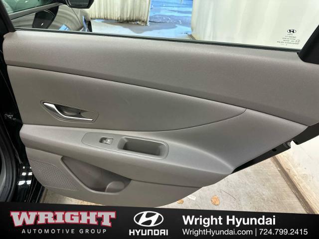 2023 Hyundai Elantra - $16,450