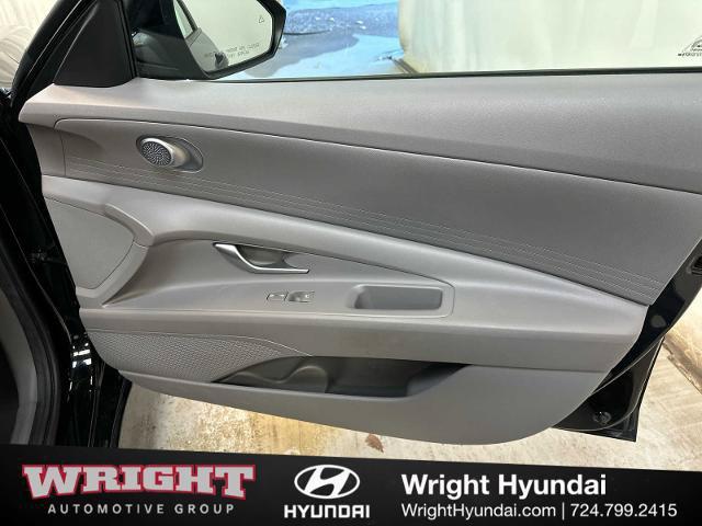 2023 Hyundai Elantra - $16,450