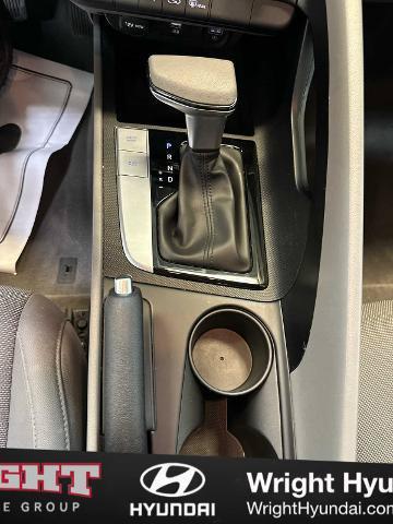 2023 Hyundai Elantra - $16,450