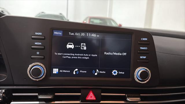 2022 Hyundai Elantra - $14,009