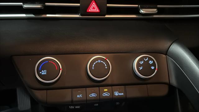 2022 Hyundai Elantra - $14,009
