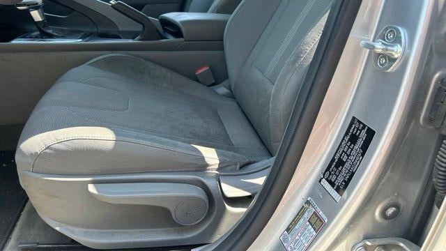 2022 Hyundai ELANTRA SE