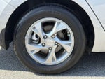 2022 Elantra Thumbnail 17