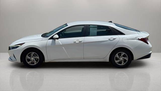 2021 Hyundai ELANTRA SE