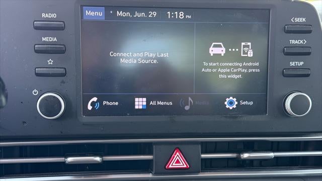 2021 Hyundai ELANTRA SE