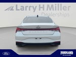 2022 Elantra Thumbnail 4