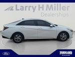 2022 Elantra Thumbnail 6