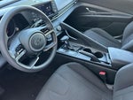 2022 Elantra Thumbnail 11