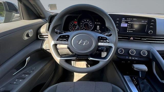 2021 Hyundai ELANTRA SE