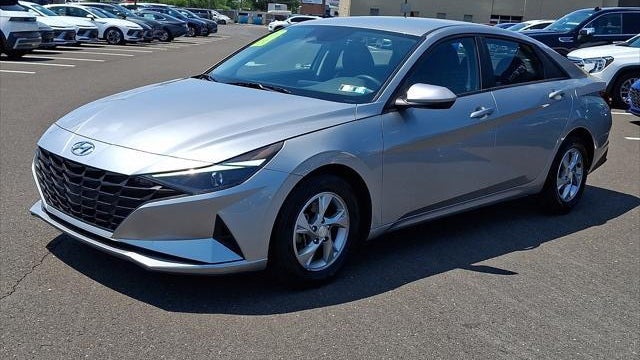 2021 Hyundai ELANTRA SE