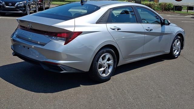 2021 Hyundai ELANTRA SE