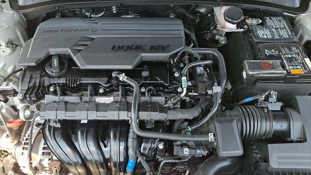 2021 Hyundai ELANTRA SE