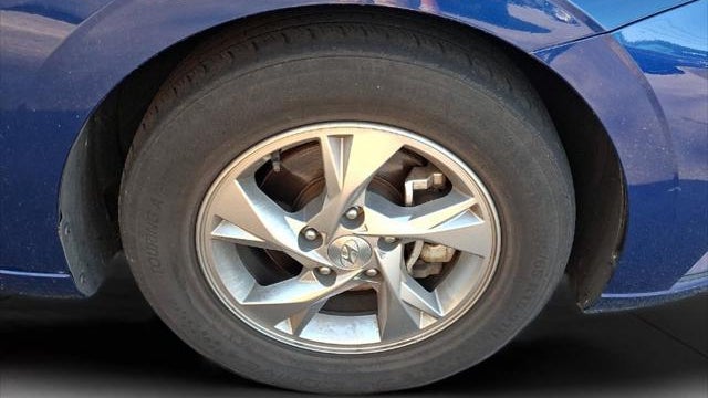 2021 Hyundai ELANTRA SE