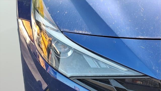 2021 Hyundai ELANTRA SE