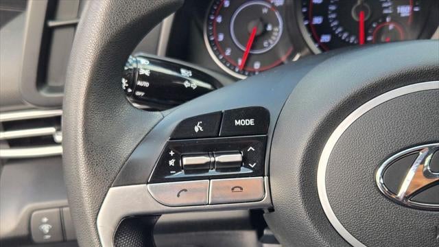 2023 Hyundai ELANTRA SE