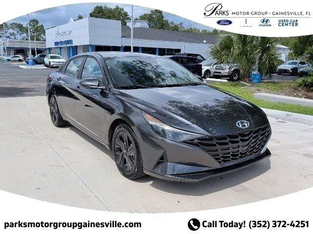 2021 Hyundai Elantra - $19,917
