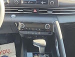 2021 Elantra Thumbnail 17