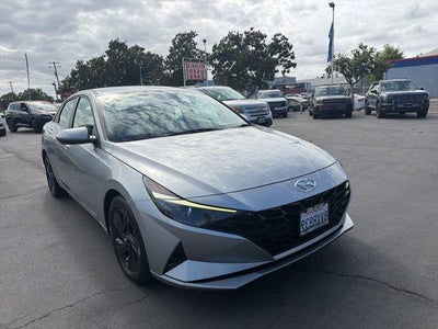 Photo of a 2021 Hyundai Elantra SEL 4DR Sedan for sale