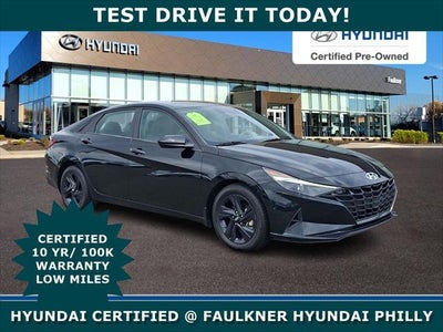 2023 Hyundai Elantra SEL 4DR Sedan