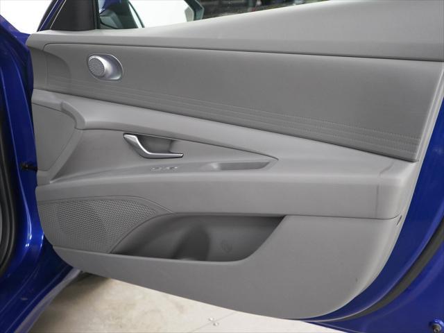 2023 Hyundai Elantra - $17,998