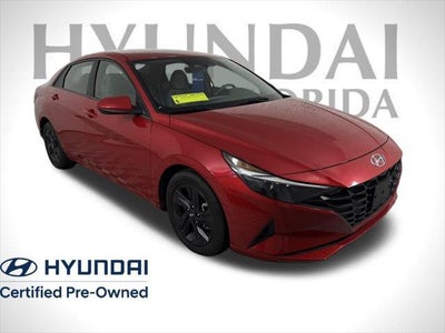 2023 Hyundai Elantra SEL 4DR Sedan