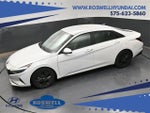 2023 Elantra Thumbnail 32