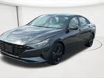 2023 Elantra Thumbnail 4