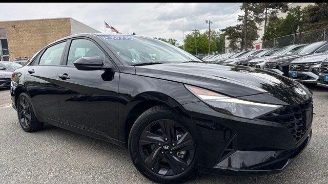 Preowned 2023 Hyundai ELANTRA SEL for Sale