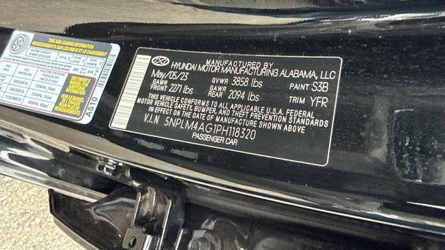 2023 Hyundai ELANTRA SEL