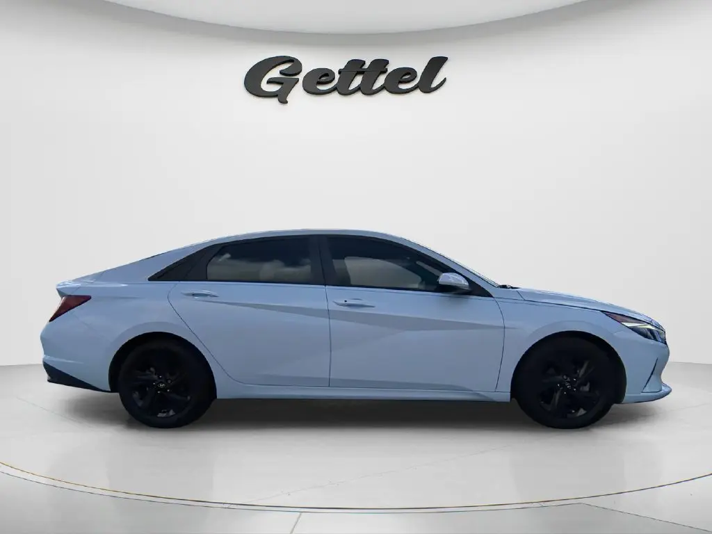 2021 Hyundai Elantra - $14,999