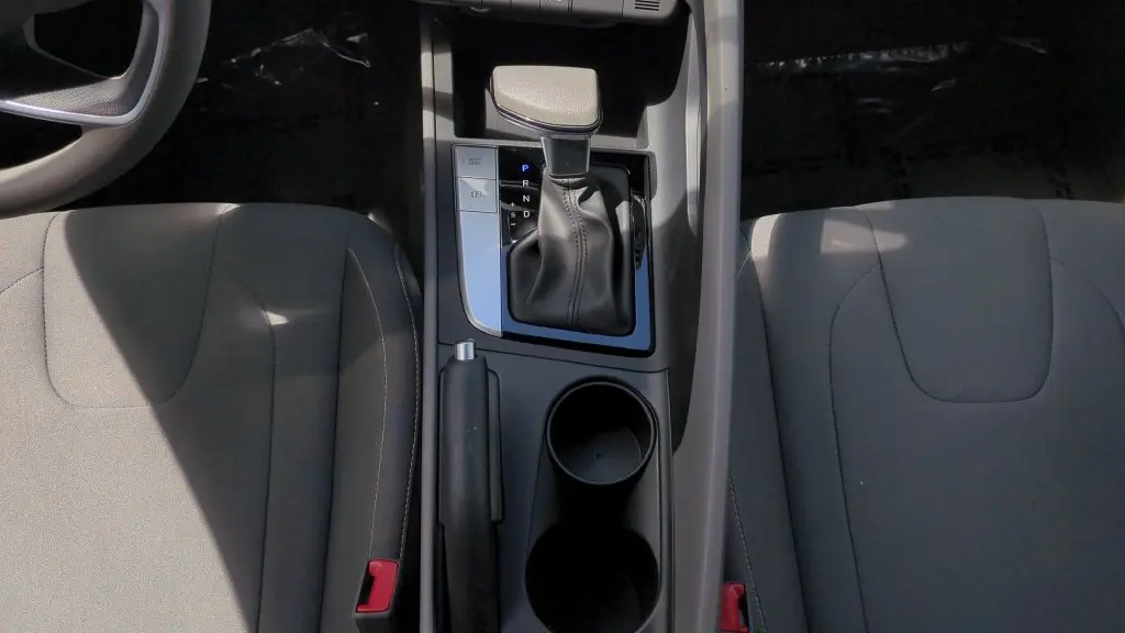 2021 Hyundai Elantra - $14,999