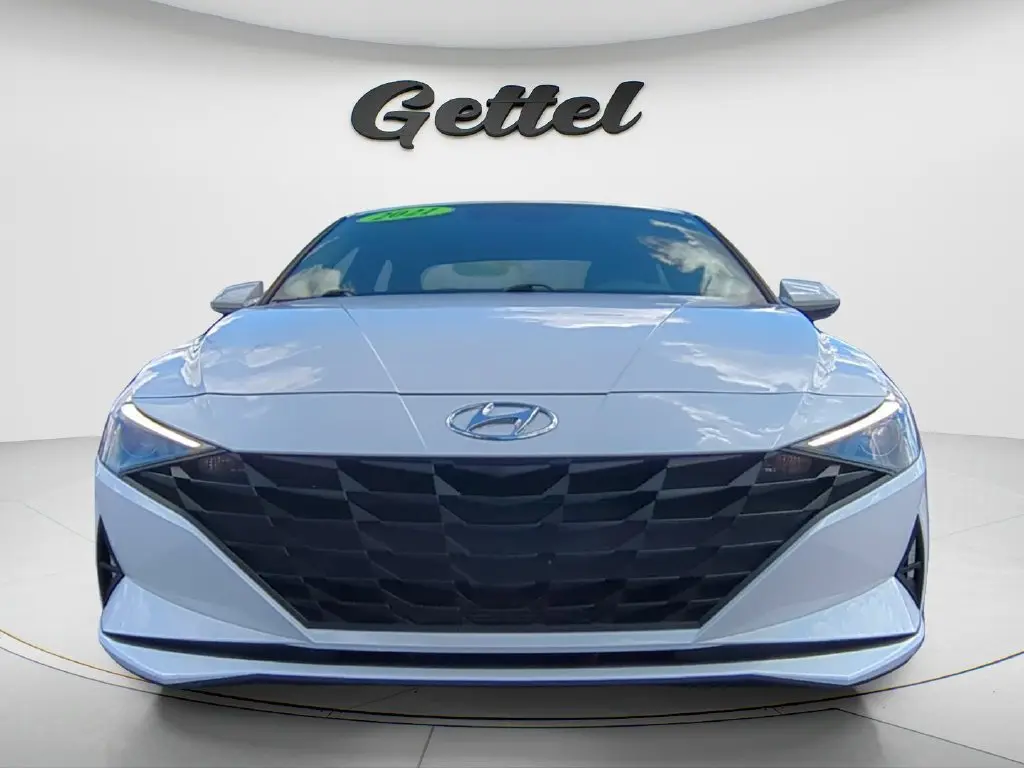 2021 Hyundai Elantra - $14,999