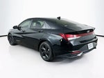 2022 Elantra Thumbnail 3