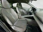 2022 Elantra Thumbnail 12