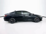 2022 Elantra Thumbnail 23
