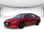 2022 Elantra Thumbnail 2