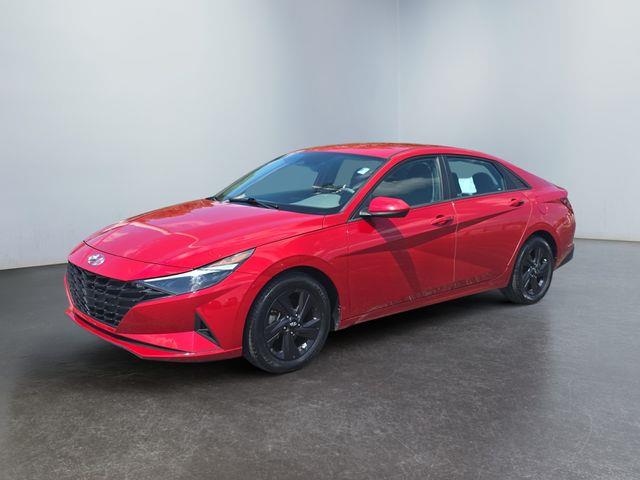 2023 Hyundai Elantra - $20,400