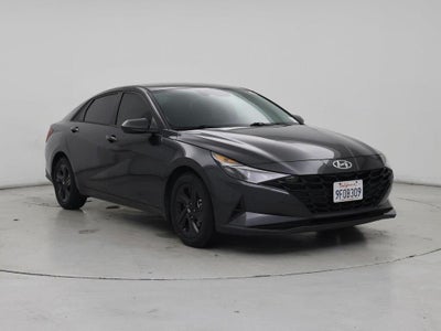 2023 Hyundai Elantra SEL 4DR Sedan