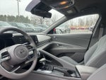 2023 Elantra Thumbnail 4