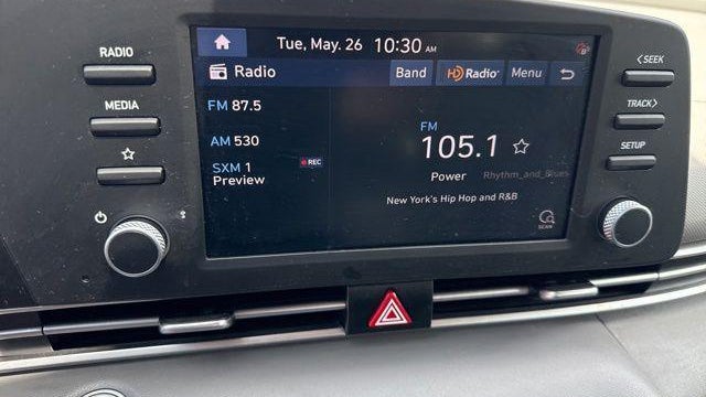 2023 Hyundai ELANTRA SEL