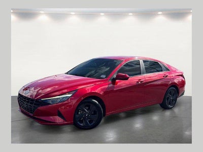 2023 Hyundai Elantra SEL 4DR Sedan