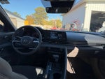 2021 Elantra Thumbnail 32