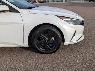2021 Hyundai Elantra SEL 4DR Sedan