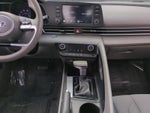 2021 Elantra Thumbnail 11