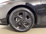2022 Elantra Thumbnail 11